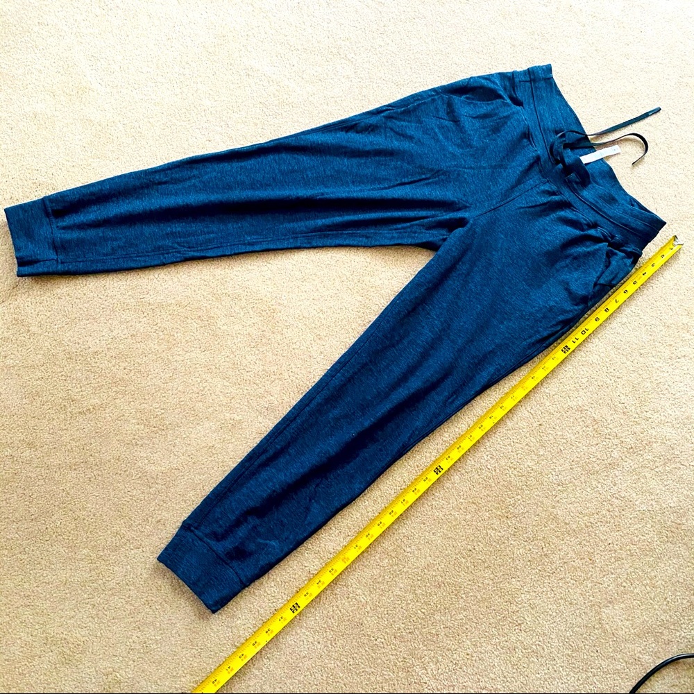 lululemon Sweater pants W 10 grey